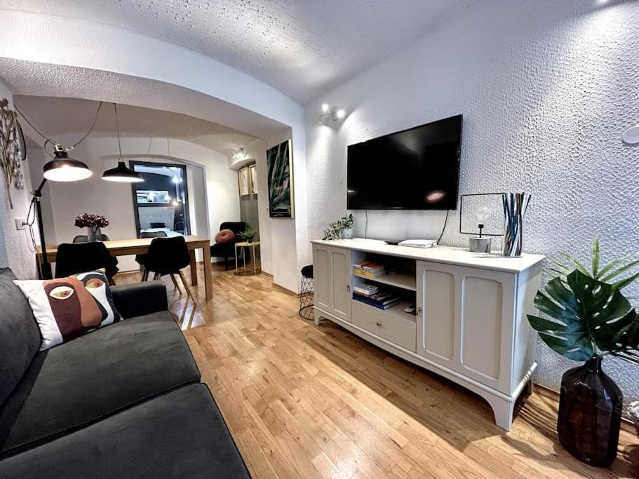Charming Appartment 3-Min Walk To Old Town - Free Parking Ljubljana Eksteriør bilde